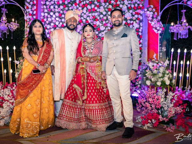 Tripti and Vaibhav&apos;s wedding in Nainital, Uttarakhand 624