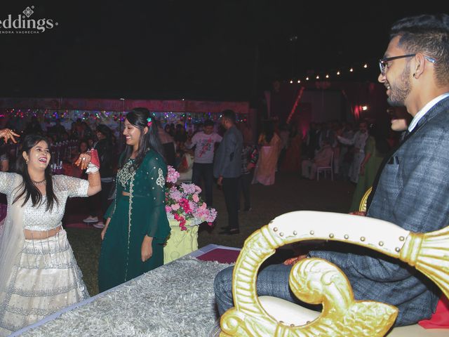 Ayushi and Shripal&apos;s wedding in Bhilwara, Rajasthan 63