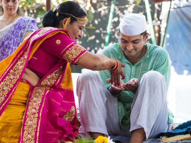 Hardik and Vinee&apos;s wedding in Surat, Gujarat 15
