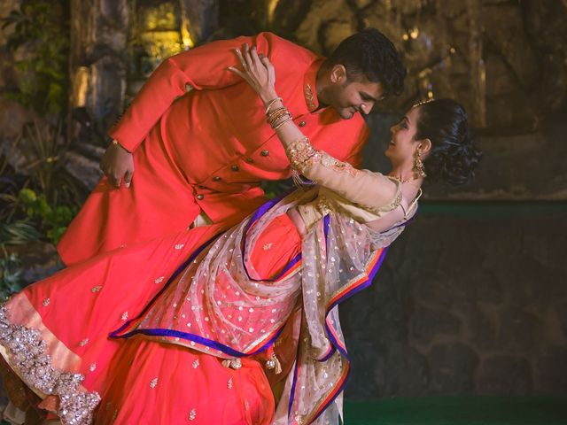 Hardik and Vinee&apos;s wedding in Surat, Gujarat 33