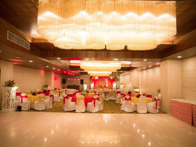 Khushboo and Praveen&apos;s wedding in Ghaziabad, Delhi NCR 5