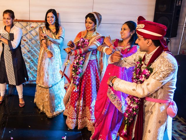 Khushboo and Praveen&apos;s wedding in Ghaziabad, Delhi NCR 27