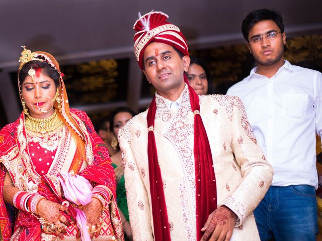 Khushboo and Praveen&apos;s wedding in Ghaziabad, Delhi NCR 31