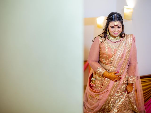 Aishwarya and Tejas&apos;s wedding in Mumbai, Maharashtra 7