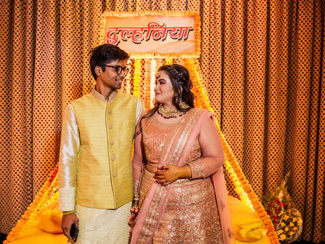 Aishwarya and Tejas&apos;s wedding in Mumbai, Maharashtra 12