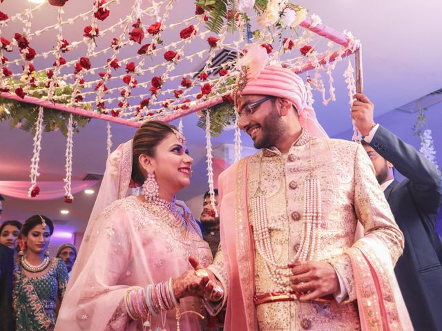 Rashi and Chetan&apos;s wedding in Allahabad, Uttar Pradesh 14