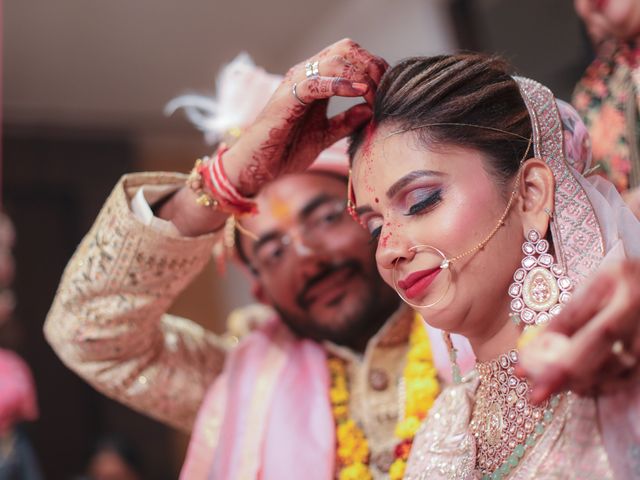 Rashi and Chetan&apos;s wedding in Allahabad, Uttar Pradesh 17