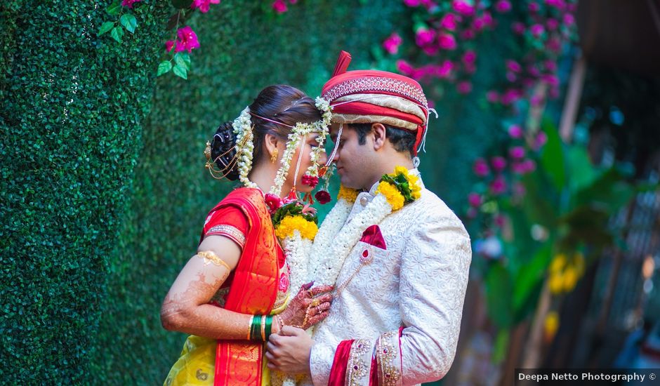 Rucha and Rahul's wedding in Mumbai, Maharashtra