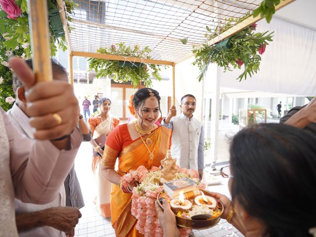 Shefanika and Pranav&apos;s wedding in Ernakulam, Kerala 14