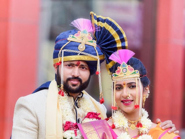 Saeeli and Sandesh&apos;s wedding in Mumbai, Maharashtra 21
