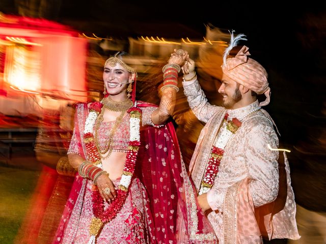 Pragya and Rohit&apos;s wedding in Faridabad, Delhi NCR 49