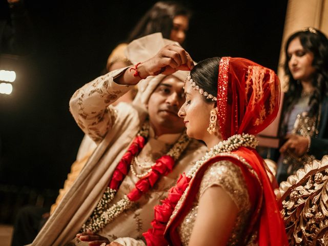 Kalyani and Nirav&apos;s wedding in Vadodara, Gujarat 19