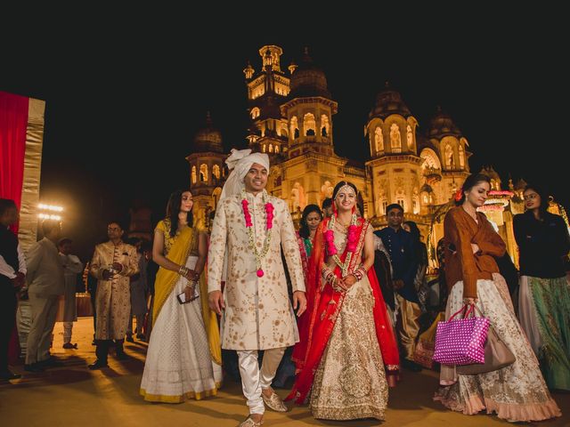 Kalyani and Nirav&apos;s wedding in Vadodara, Gujarat 22