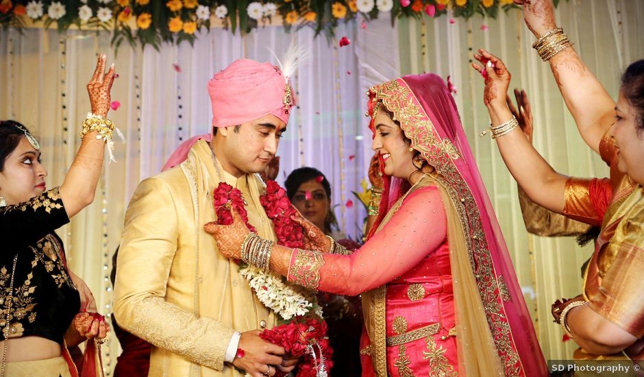 Amit and Seema's wedding in Noida, Delhi NCR
