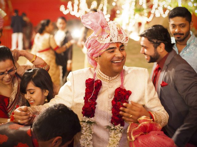 Sukanya and Vivek&apos;s wedding in Faridabad, Delhi NCR 7