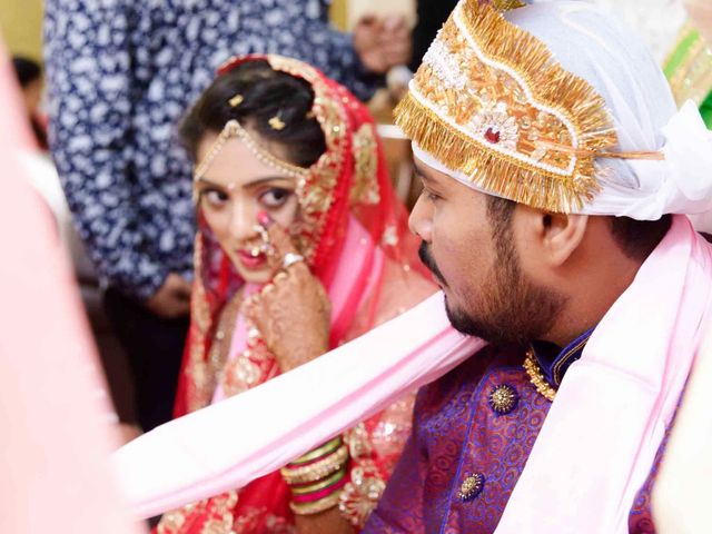 Sunny and Pooja's wedding in Mumbai, Maharashtra 6