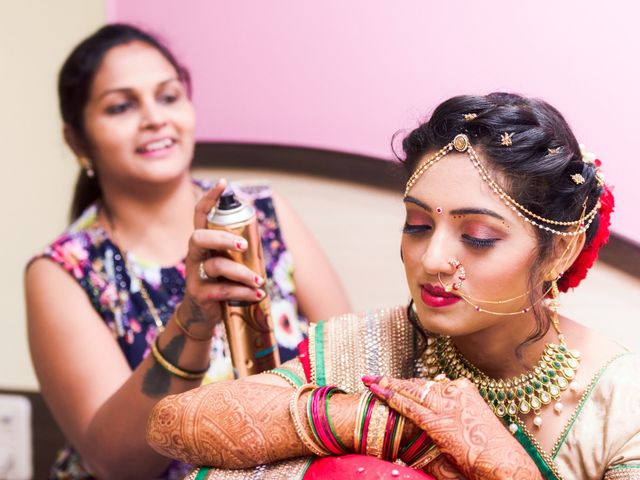 Sunny and Pooja's wedding in Mumbai, Maharashtra 9