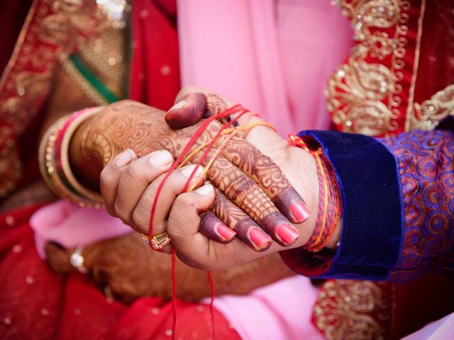 Sunny and Pooja's wedding in Mumbai, Maharashtra 18