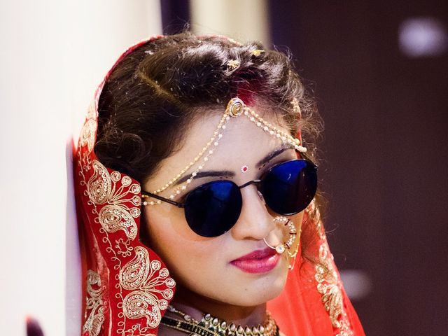 Sunny and Pooja's wedding in Mumbai, Maharashtra 22