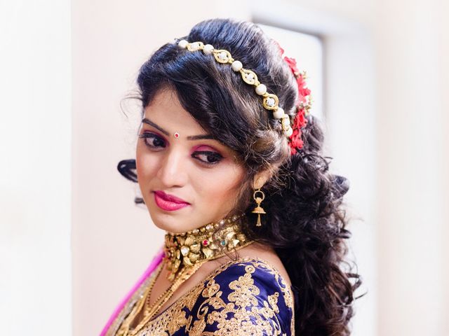 Sunny and Pooja's wedding in Mumbai, Maharashtra 34