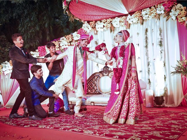 Snehal and Manas&apos;s wedding in Dwarka, Delhi NCR 12