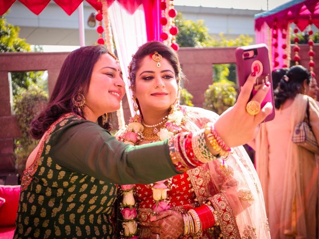 Vanita and Sukhvinder&apos;s wedding in West Delhi, Delhi NCR 25