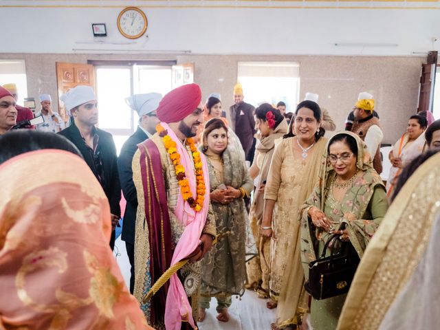Vanita and Sukhvinder&apos;s wedding in West Delhi, Delhi NCR 112