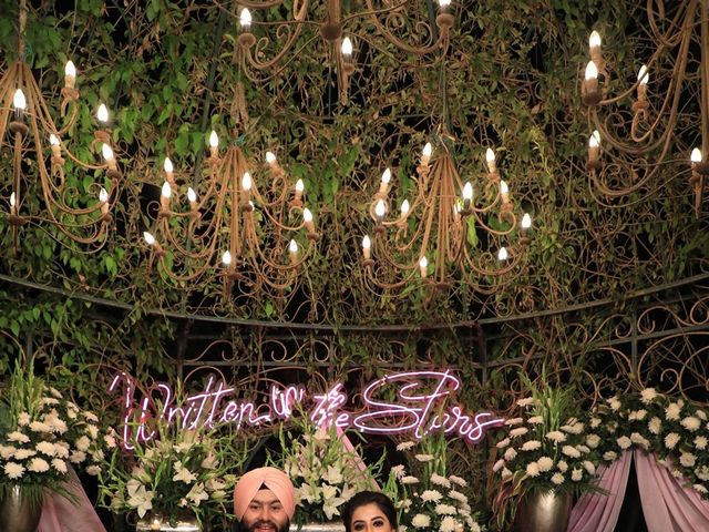 Gagandeep and Gurveen's wedding in Zirakpur, Chandigarh 9