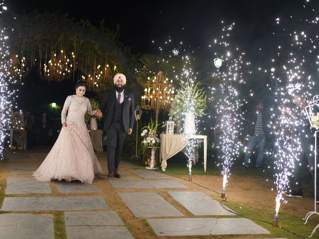Gagandeep and Gurveen's wedding in Zirakpur, Chandigarh 20