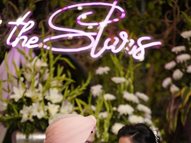 Gagandeep and Gurveen's wedding in Zirakpur, Chandigarh 25