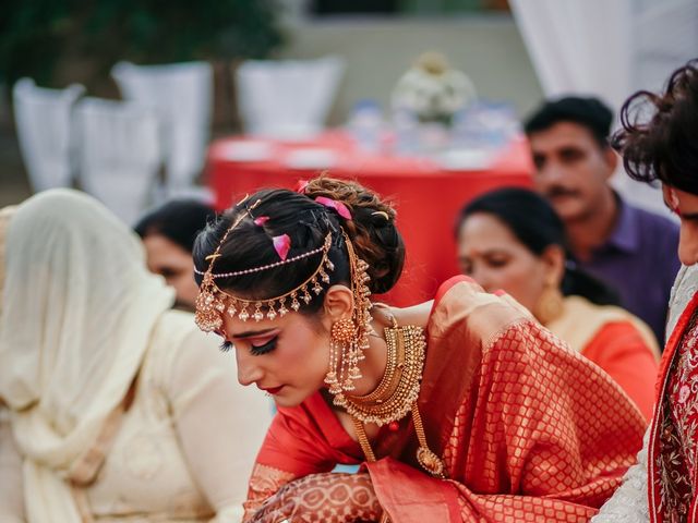 Prerna and Vivek&apos;s wedding in Zirakpur, Chandigarh 24