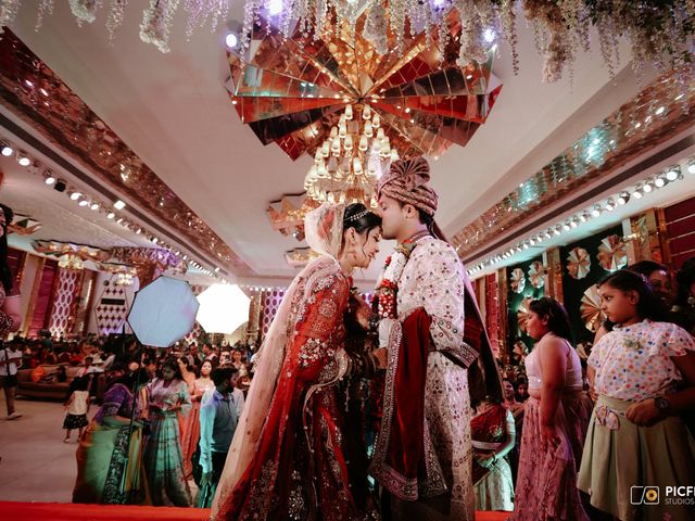 Harshit and Sakshi&apos;s wedding in West Delhi, Delhi NCR 20