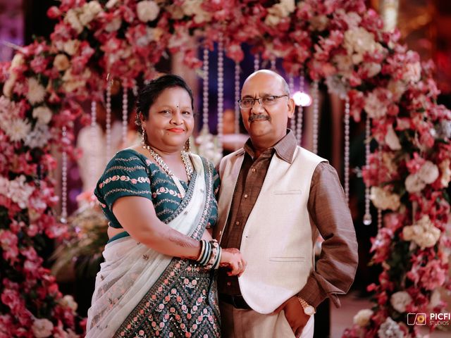 Harshit and Sakshi&apos;s wedding in West Delhi, Delhi NCR 23