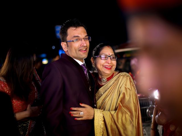 Pratik and Dikshi&apos;s wedding in Agra, Uttar Pradesh 6