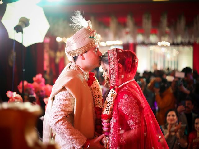 Pratik and Dikshi&apos;s wedding in Agra, Uttar Pradesh 16