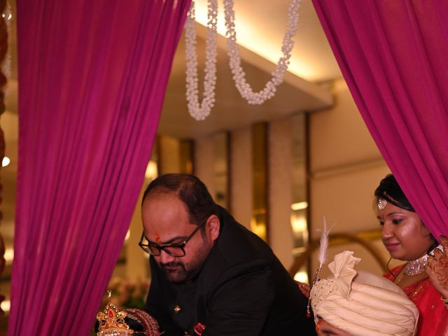 Kanika and Vikas&apos;s wedding in North Delhi, Delhi NCR 34