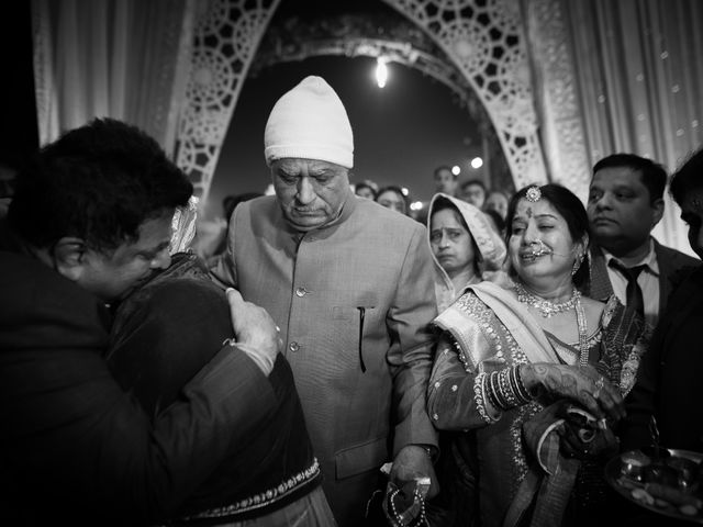 Vishakha and Aman&apos;s wedding in Varanasi, Uttar Pradesh 14