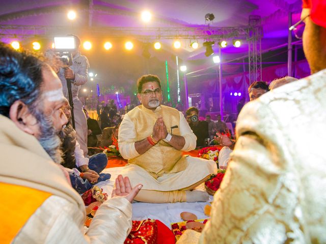 Vishakha and Aman&apos;s wedding in Varanasi, Uttar Pradesh 90