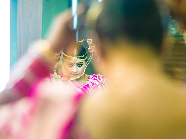 Vishakha and Aman&apos;s wedding in Varanasi, Uttar Pradesh 93