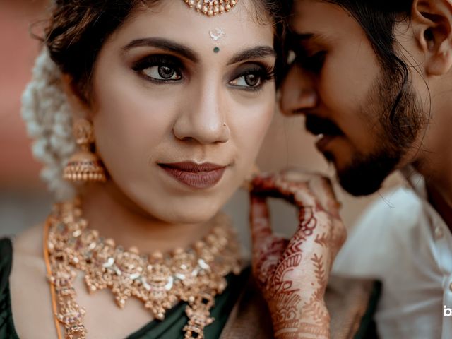 sethu lakshmi and Vishnu chandran&apos;s wedding in Kochi, Kerala 2