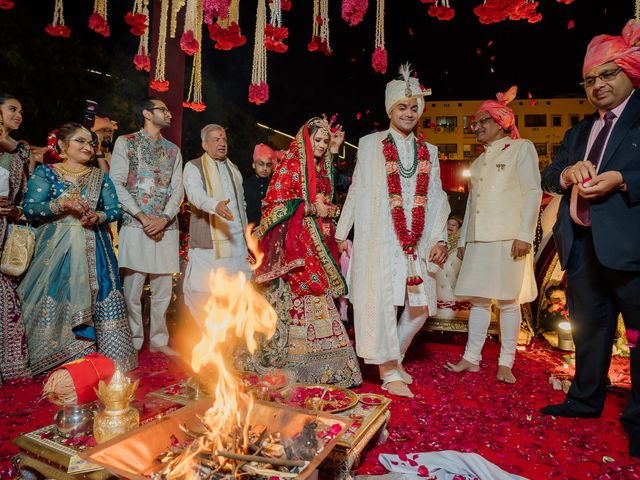 Kanika and Jignesh&apos;s wedding in Udaipur, Rajasthan 157