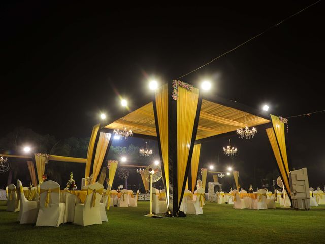 Shubhankar and Devika's wedding in Greater Noida, Delhi NCR 31