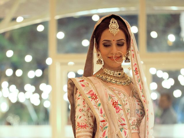 Priya and Rohan's wedding in Mumbai, Maharashtra 7