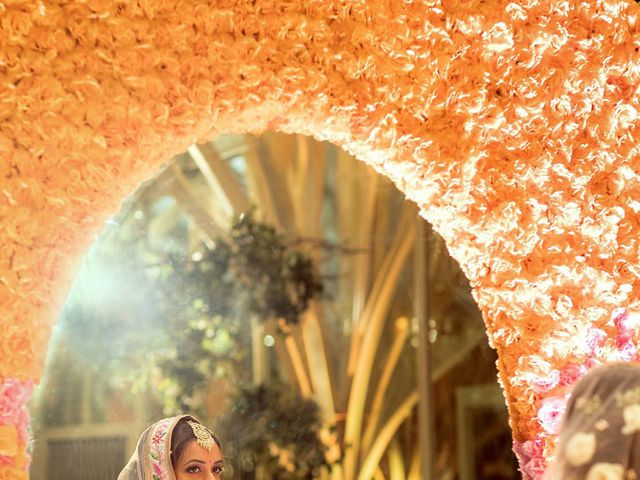 Priya and Rohan's wedding in Mumbai, Maharashtra 9
