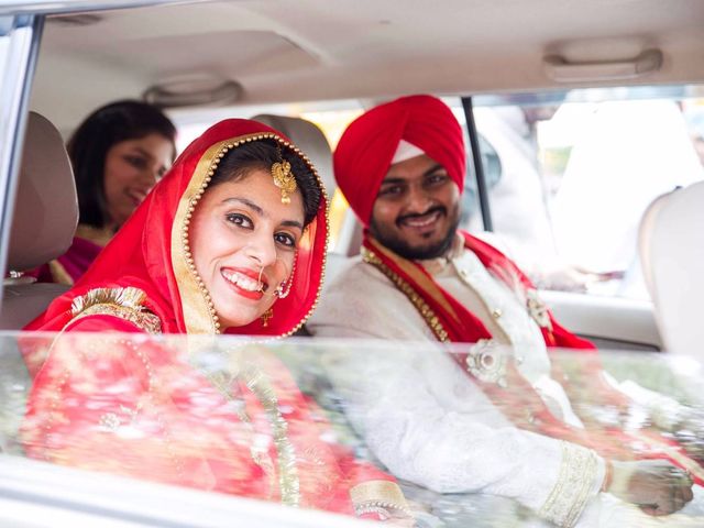 Aman and Himnit's wedding in Chandigarh City, Chandigarh 11