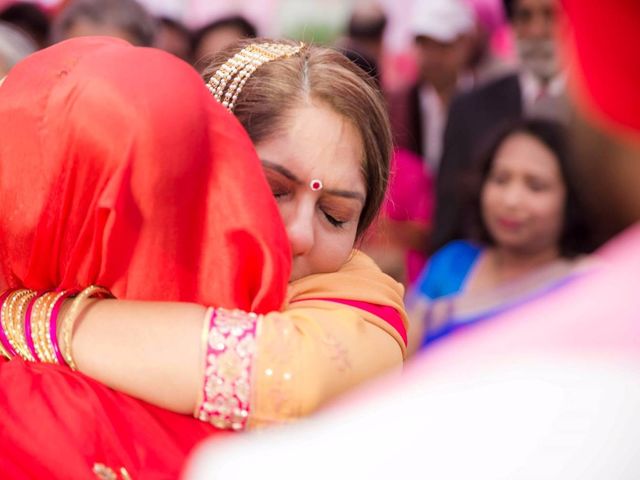 Aman and Himnit's wedding in Chandigarh City, Chandigarh 15