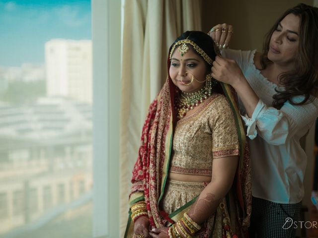 Pooja and Khameer's wedding in Mumbai, Maharashtra 4