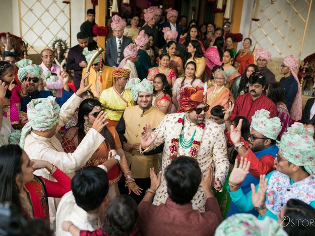 Pooja and Khameer's wedding in Mumbai, Maharashtra 24