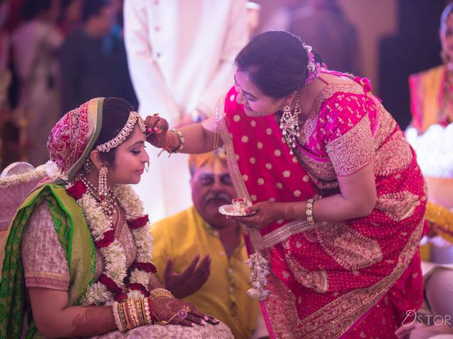 Pooja and Khameer's wedding in Mumbai, Maharashtra 34