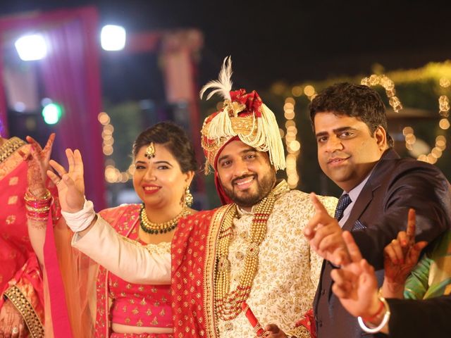 Isha and Kapil&apos;s wedding in Faridabad, Delhi NCR 14